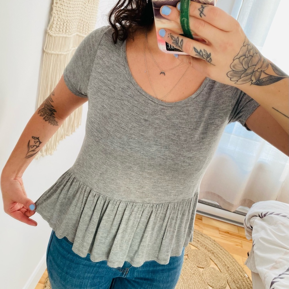 Cute French Connection grey peplum T-shirt
